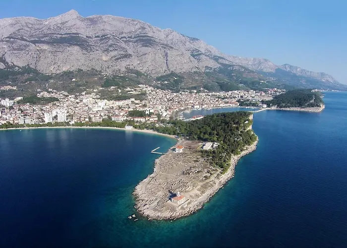 With A Parking Space - 6778 Gasthof Makarska